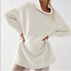 Free people ottoman white tunic sweater